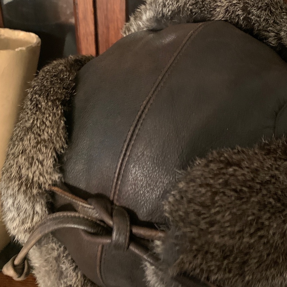 Leather and Rabbit HAT - Picture 5 of 10